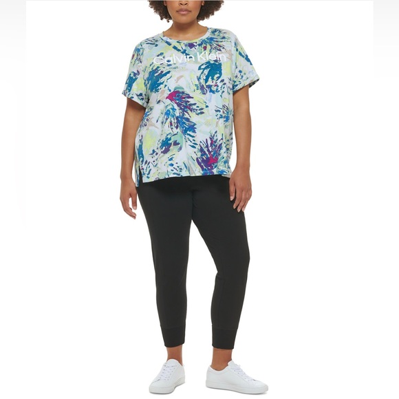 Calvin Klein. Plus size printed logo T-Shirt. - Picture 4 of 7